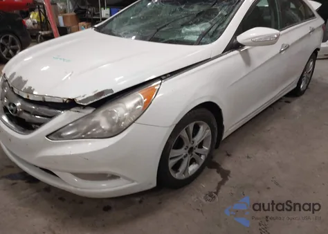 2011 Hyundai Sonata Limited z USA, uszkodzony, nr VIN 5NPEC4AC2BH114195